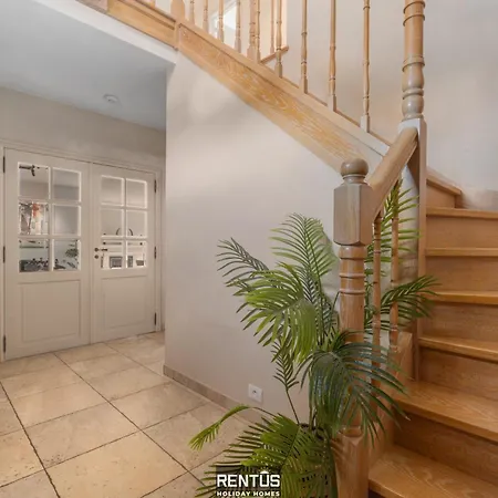 Semesterbostad Hoge Duin - Spacious Luxury With Large Garden Koksijde